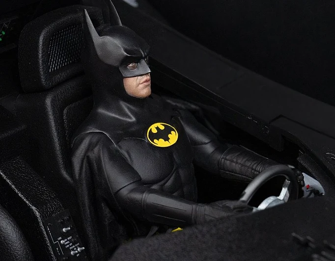 Batman (1989 Display Pose)