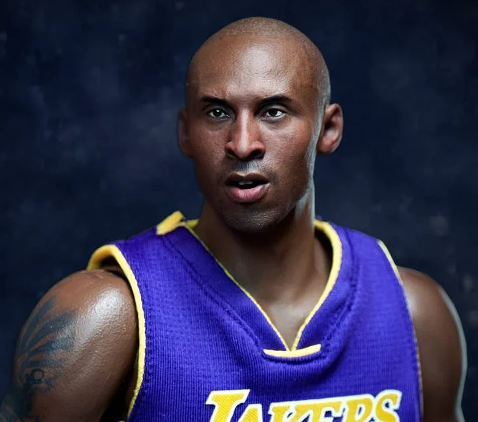 Kobe Bryant (2-Pack: Rookie #8 + Final #24)
