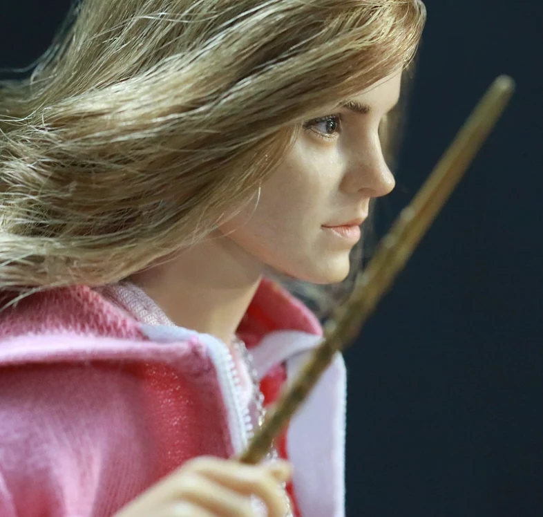 Hermione Granger (School Uniform)