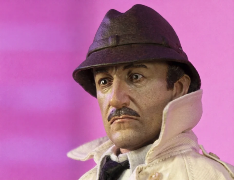 Peter Sellers as Inspector Clouseau (L'Inspecteur)