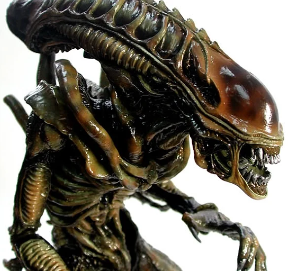 Alien Warrior (Repaint Version)