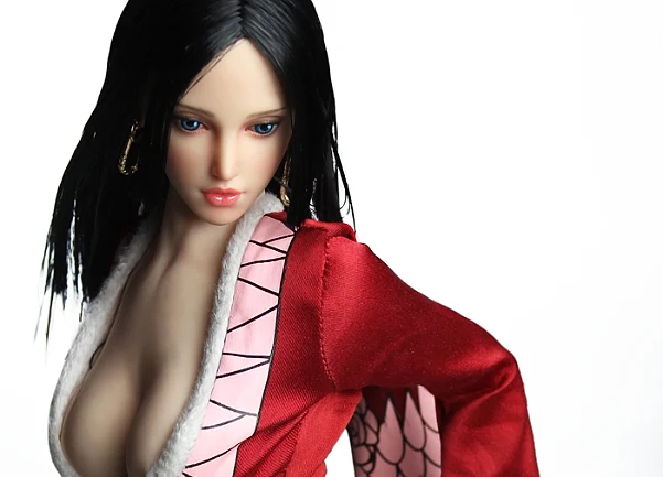 Snake Girl (Boa Hancock)