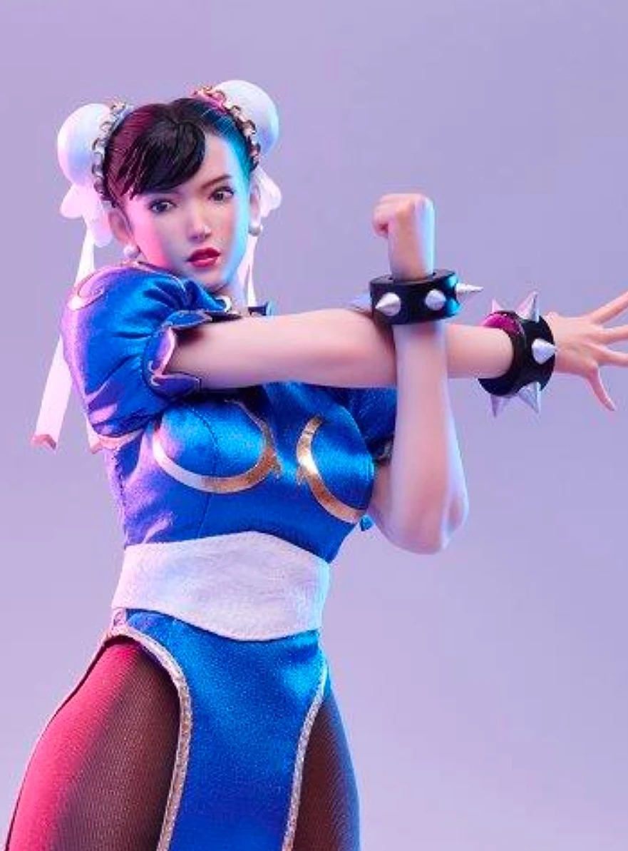 Female Fighter Li (Chun-Li)