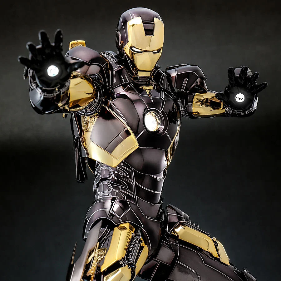 Iron Man Mark VII (Black & Gold)