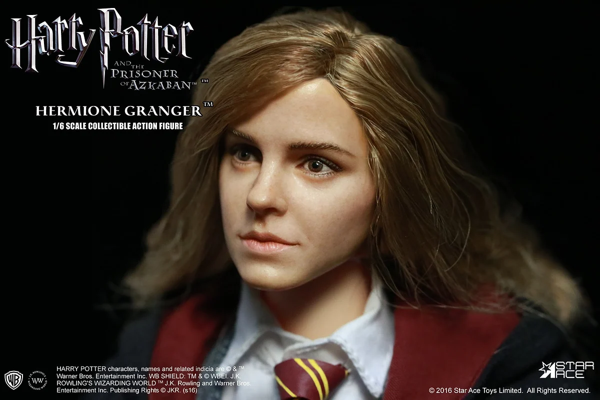 Hermione Granger (School Uniform)