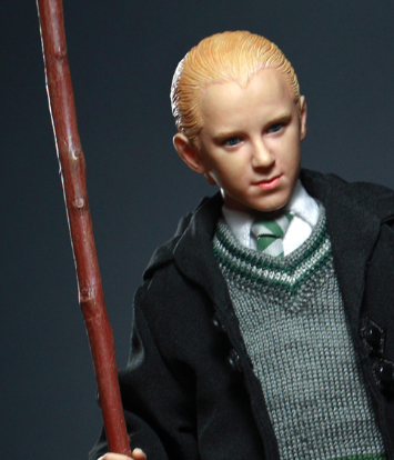 Draco Malfoy (Teenage Uniform)
