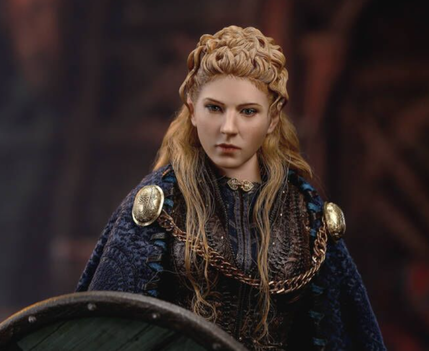 Female Vikings (Lagertha)