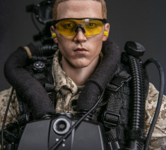 Marine Force Recon Combat Diver (Desert MARPAT)