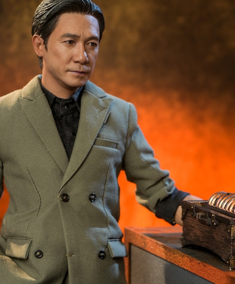 Wenwu (Suit Version)