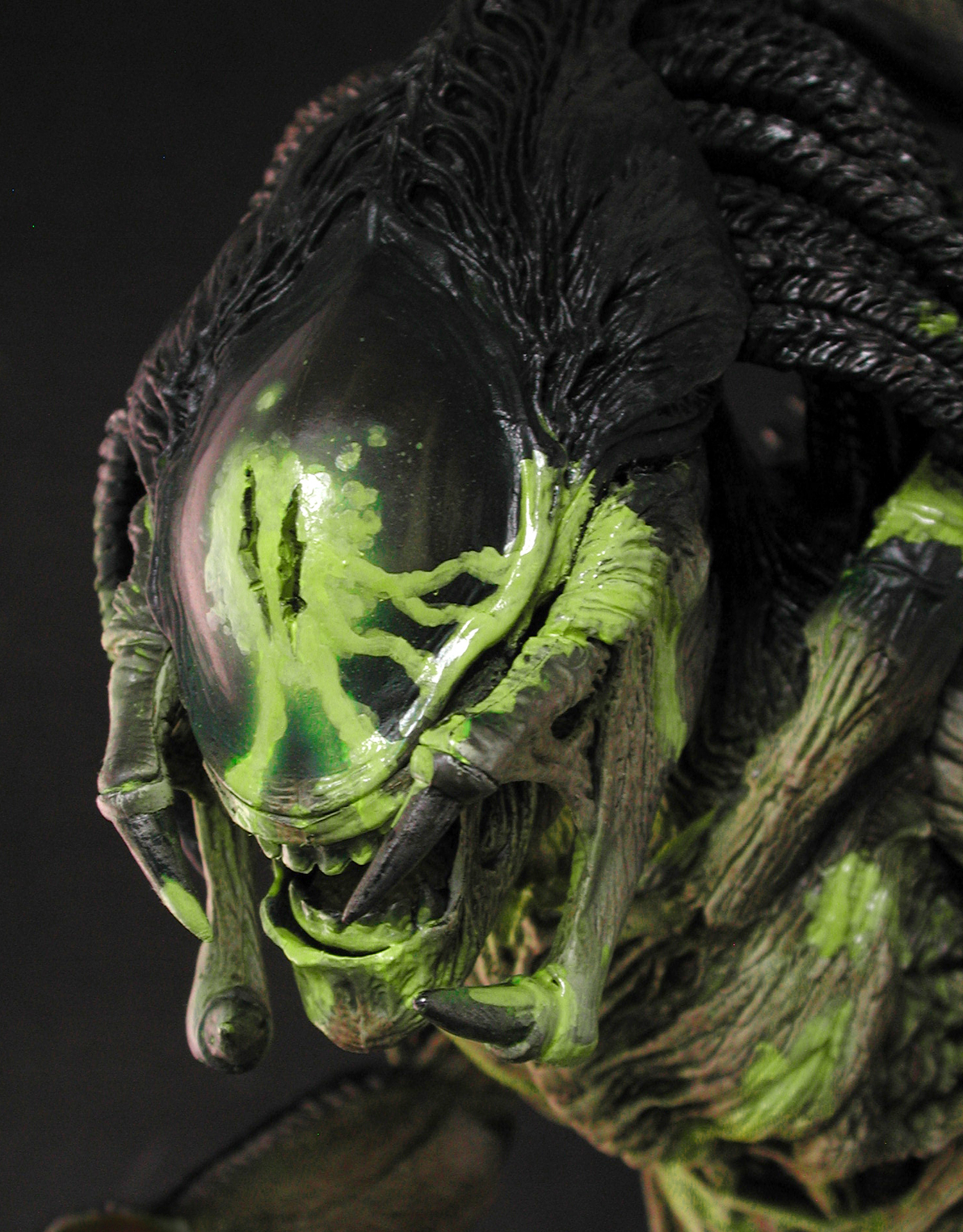 Predalien (Battle Damaged Version)